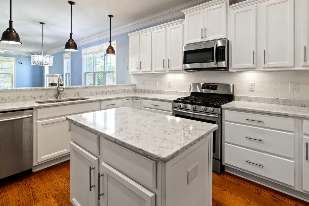 Filth & Squalor Cleanup in South Highpoint, FL